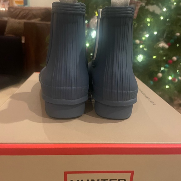 HUNTER Rain Boots in Borrowed Blue - Picture 4 of 5